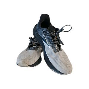 Brooks Men's Tennis Shoes Size 10